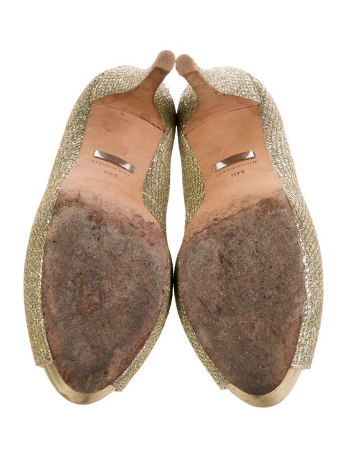 Badgley Mischka Glitter Glitter Accents Pumps