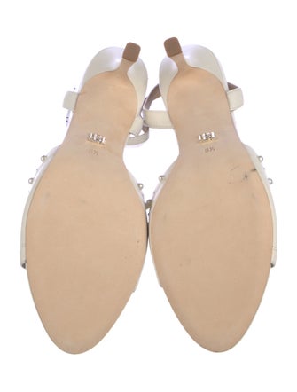 Badgley Mischka Leather Printed Sandals