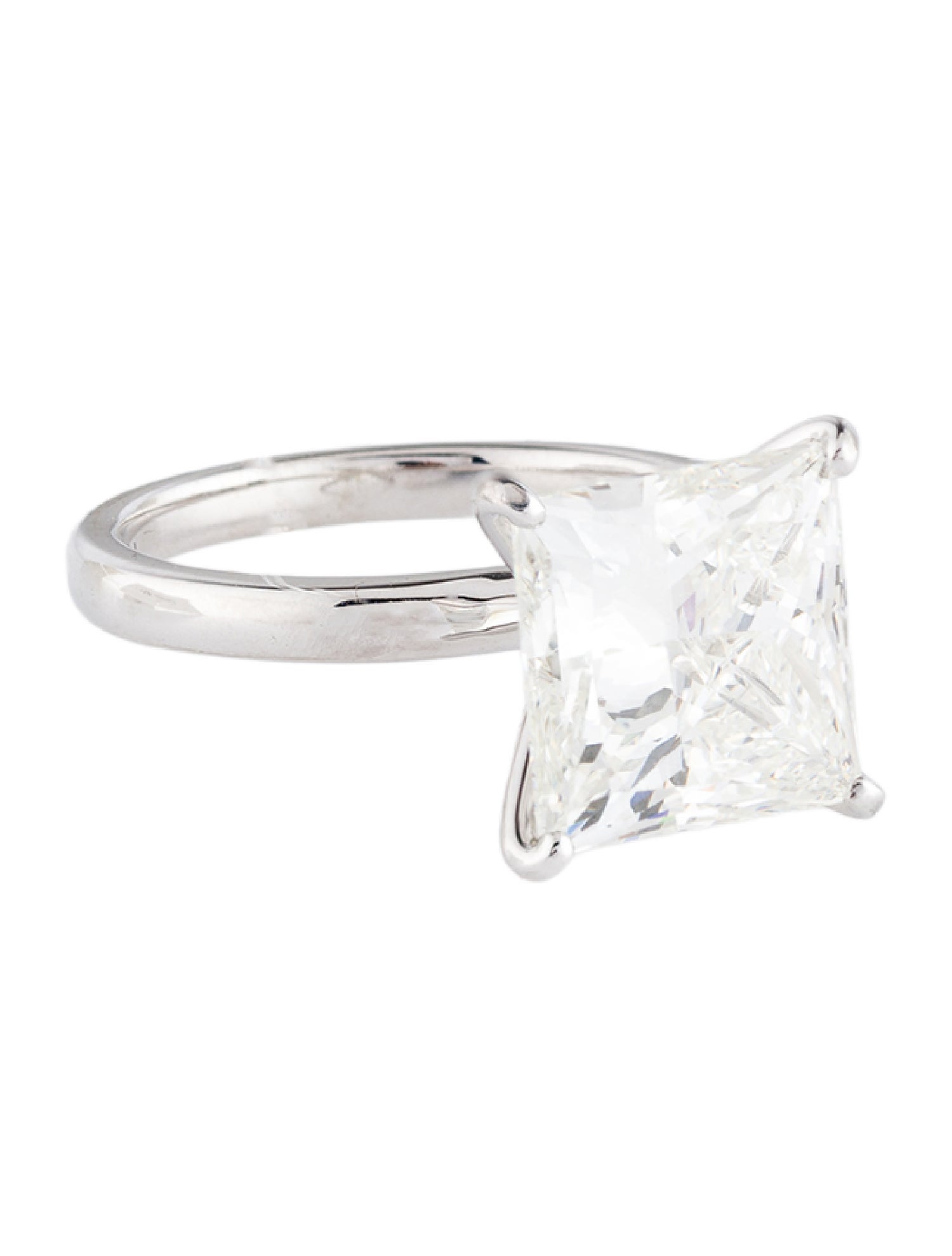 Badgley Mischka 5.18ct Lab-Grown Diamond Engagement Ring