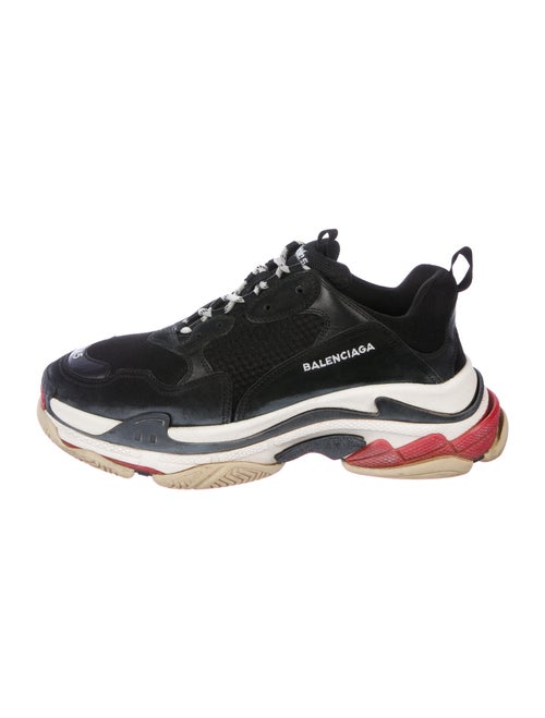Balenciaga Triple S Sneakers Chunky Sneakers Black