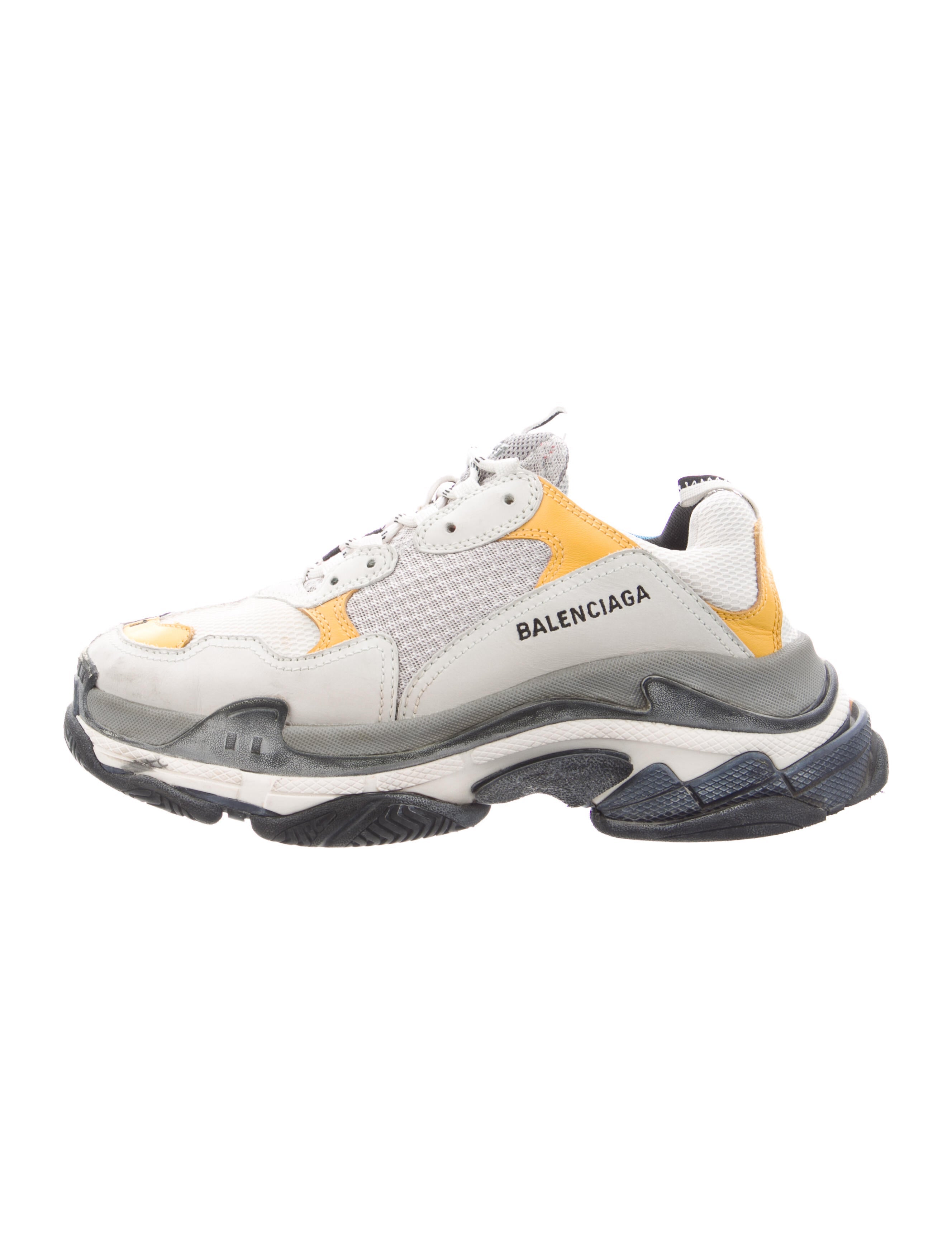 split balenciaga triple s