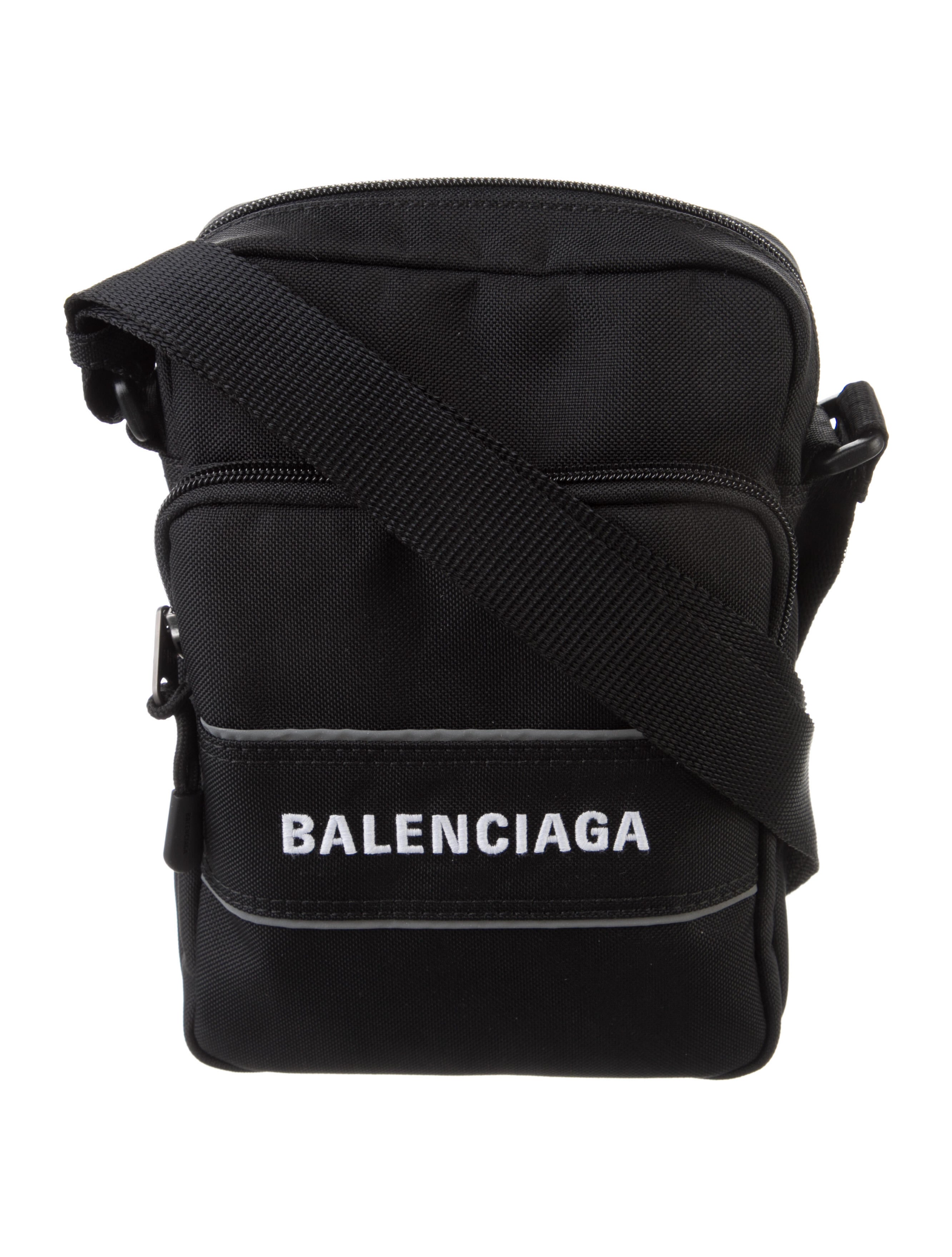 balenciaga gym bag