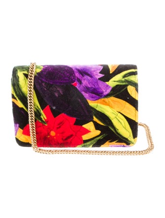 Balenciaga BB Wallet on Chain