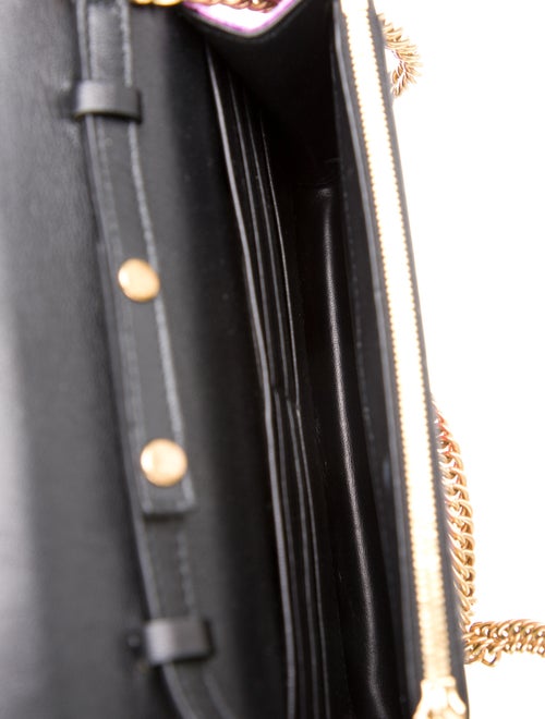 Balenciaga BB Wallet on Chain