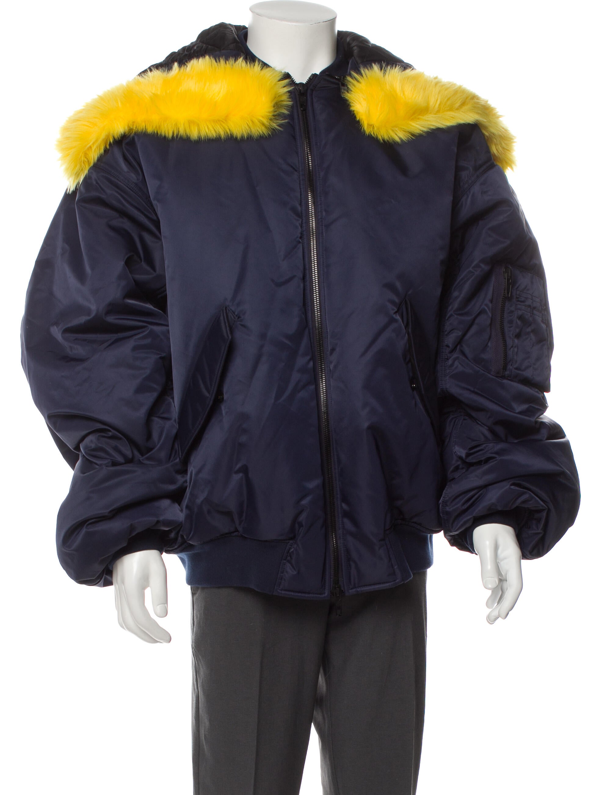 ジャケット・アウター BALENCIAGA fur coat navy F 3eda0dbb051b2a753b8fab8986fc.jpg