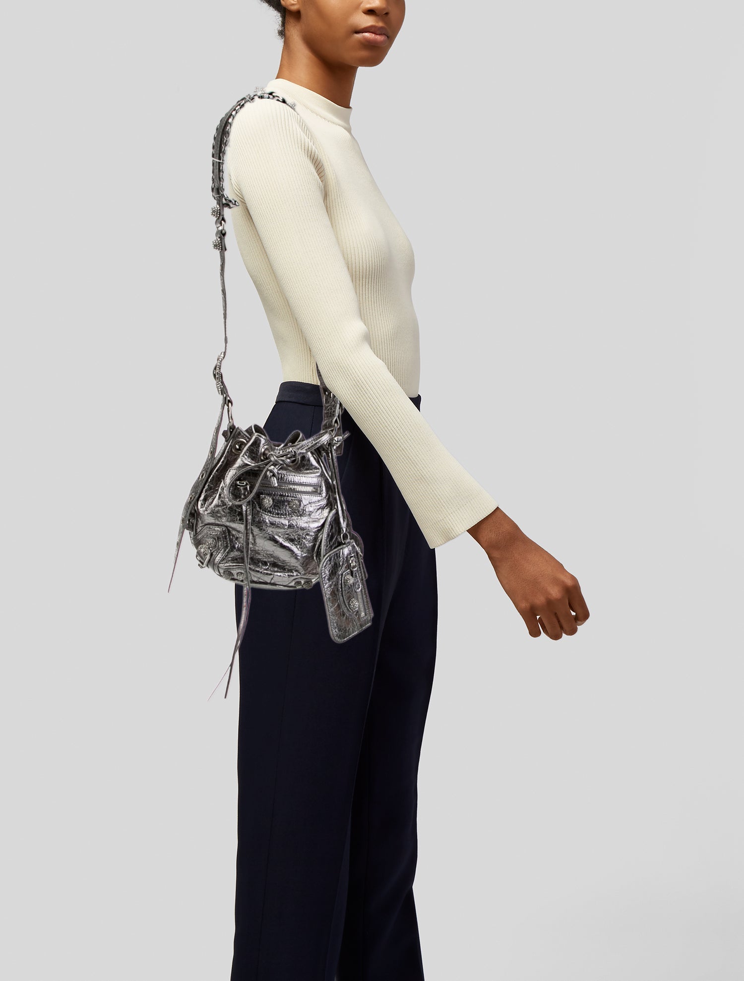 【BALENCIAGA】LE CAGOLE XS BUCKET BAG Balenciaga Le Cagole Xs Bucket Bag | Blue | FARFETCH CA