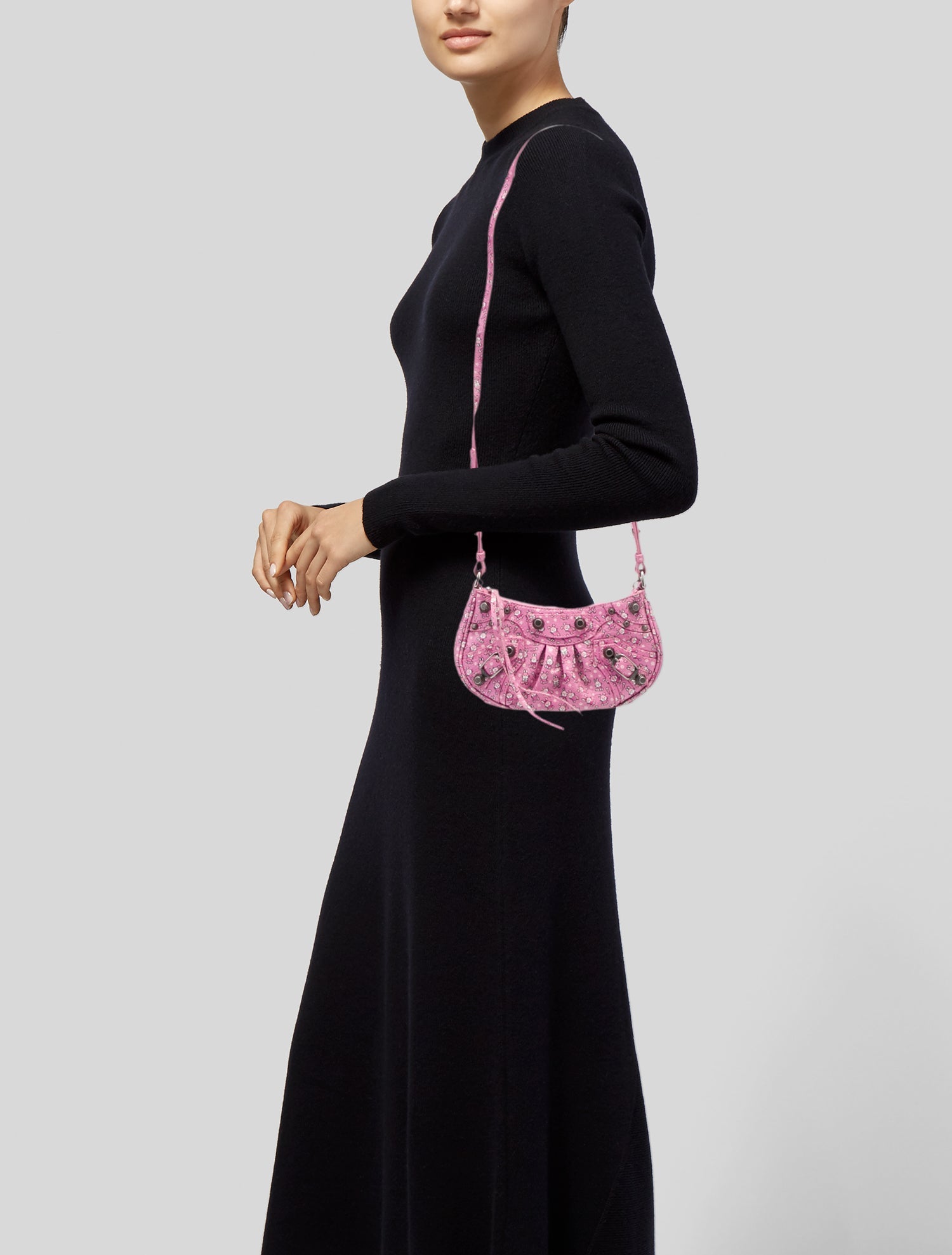 専用 BALENCIAGA バニーニューイヤー ケース 8228 Balenciaga Lunar New Year Mini Bunny Le Cagole Mini w/Chain - Pink