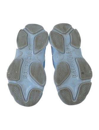 Balenciaga TRiple S Sneakers