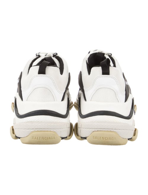 Balenciaga TRiple S Sneakers