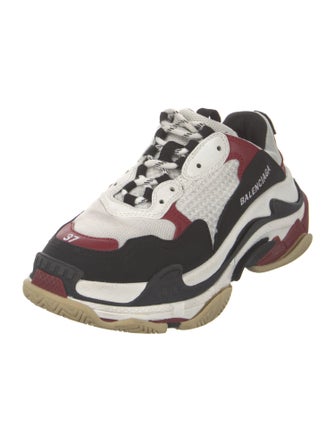 Balenciaga TRiple S Chunky Sneakers