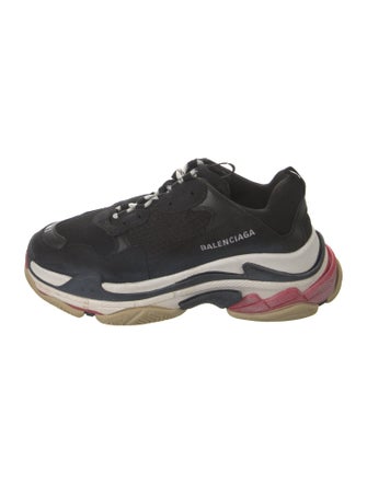 Balenciaga TRiple S Sneakers