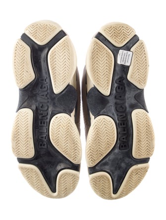 Balenciaga TRiple S Chunky Sneakers