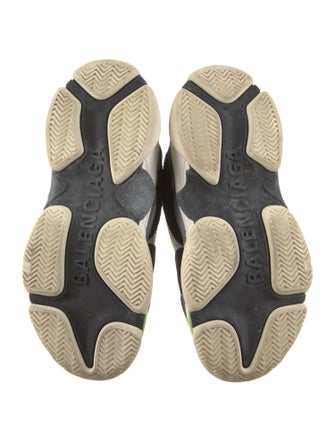 Balenciaga TRiple S Chunky Sneakers