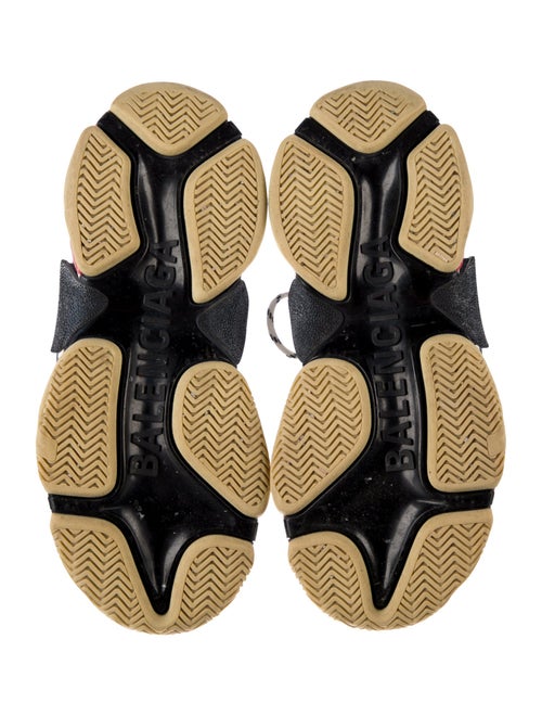 Balenciaga Tripple S Chunky Sneakers