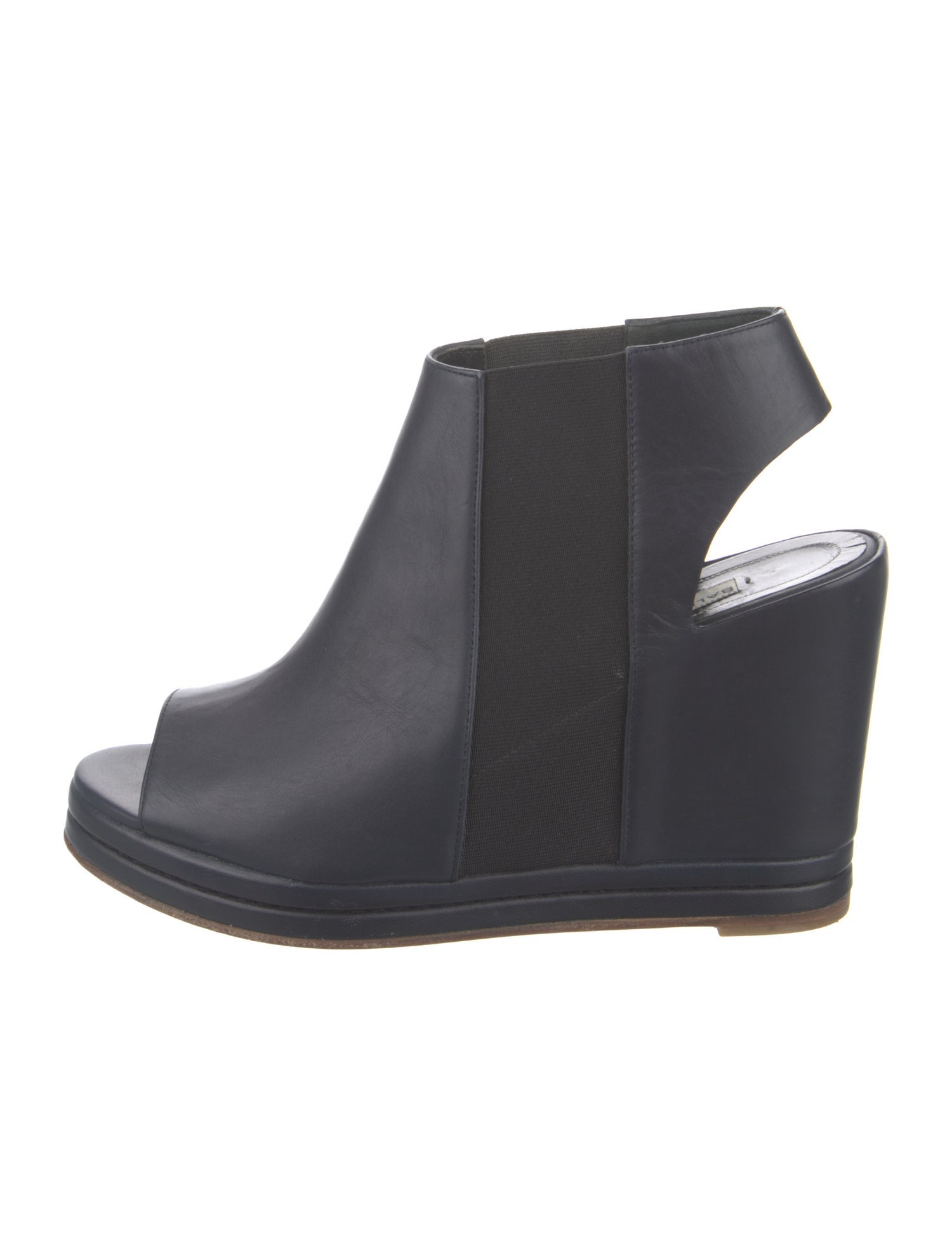 Balenciaga Leather Slingback Pumps