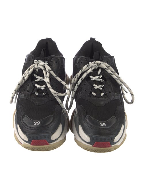 Balenciaga TRiple S Sneakers