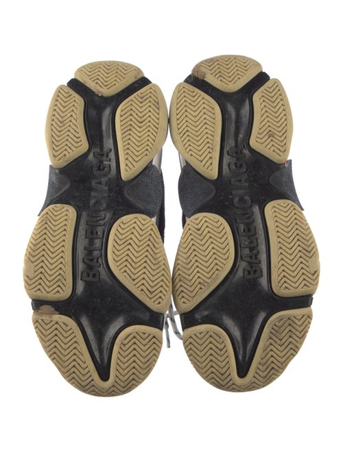 Balenciaga TRiple S Sneakers