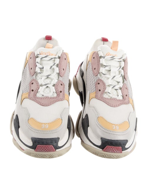 Balenciaga TRiple S Chunky Sneakers