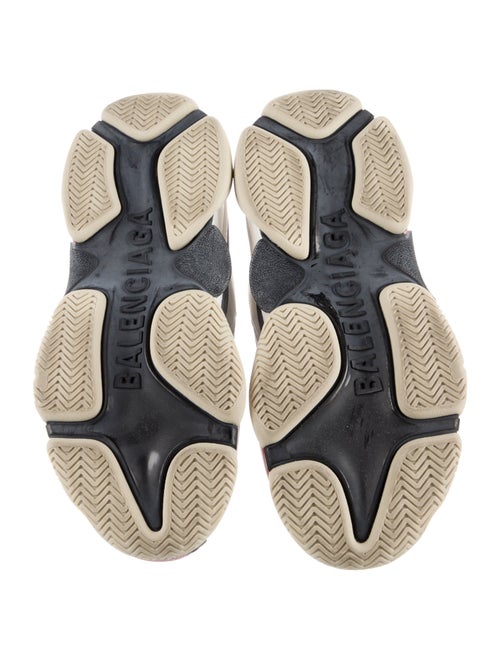 Balenciaga TRiple S Chunky Sneakers