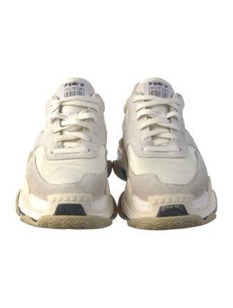 Balenciaga Triple S 2.0 Chunky Sneakers