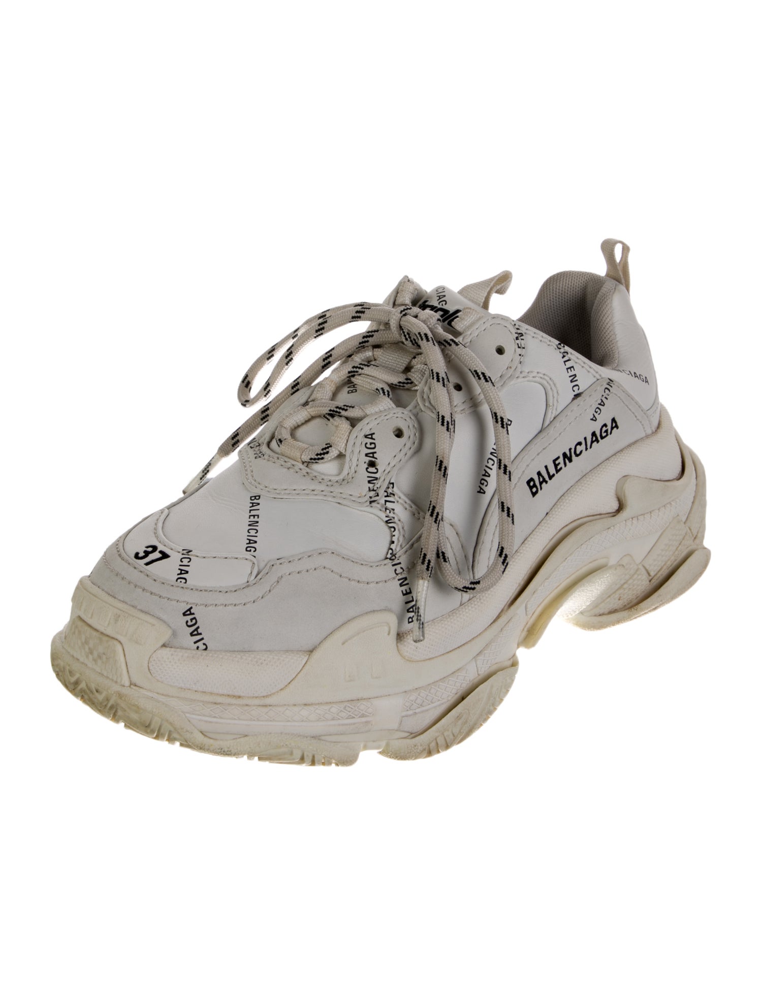 Balenciaga TRiple S Chunky Sneakers
