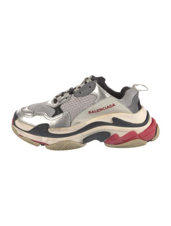 Balenciaga TRiple S Chunky Sneakers