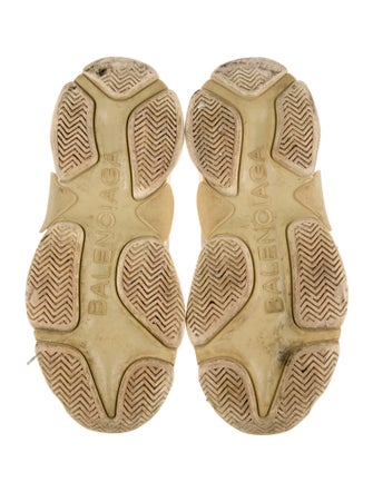 Balenciaga TRiple S Sneakers