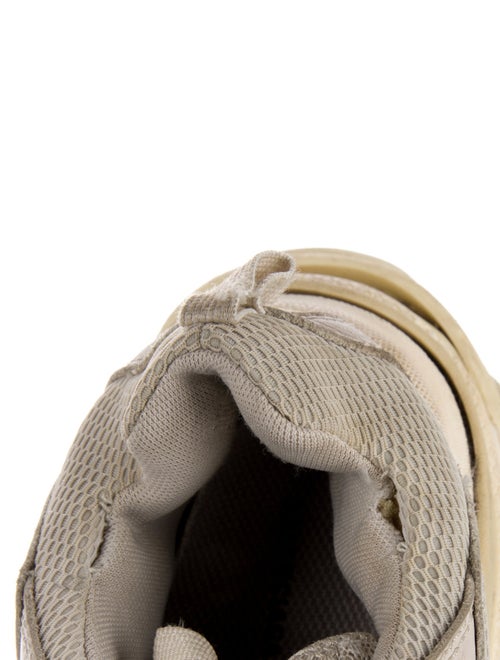 Balenciaga TRiple S Sneakers