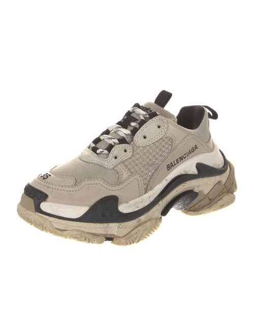 Balenciaga TRiple S Chunky Sneakers