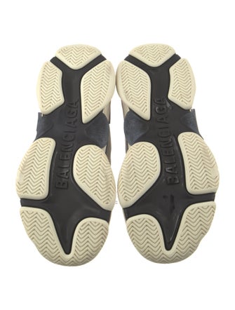 Balenciaga TRiple S Chunky Sneakers