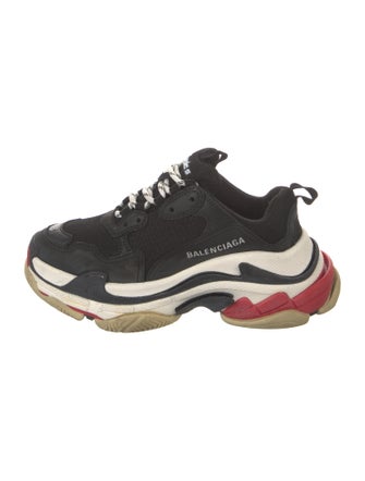 Balenciaga TRiple S Chunky Sneakers