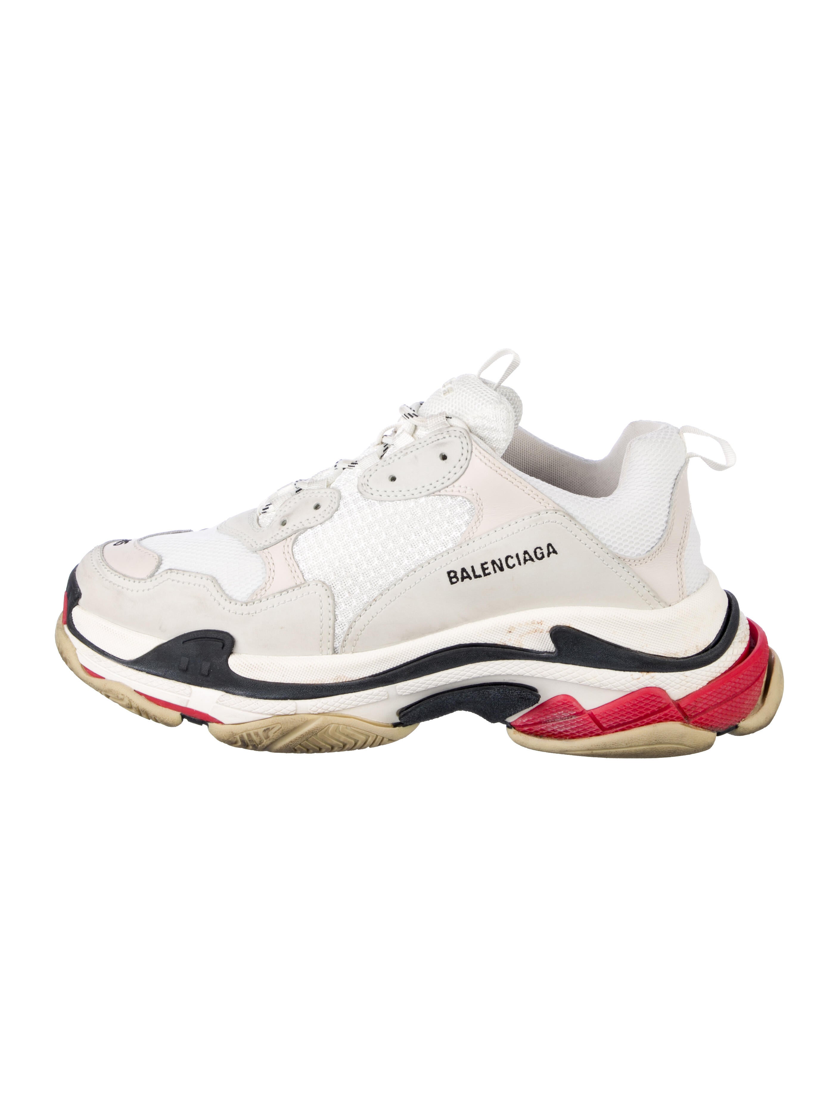 Balenciaga TRiple S Sneakers