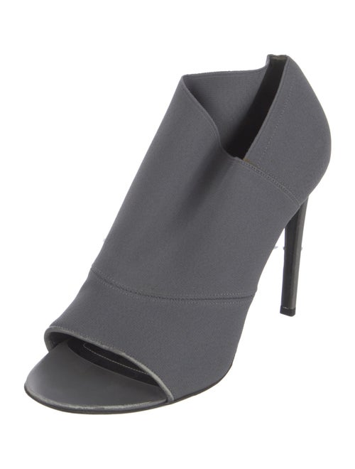 Balenciaga D'Orsay Pumps