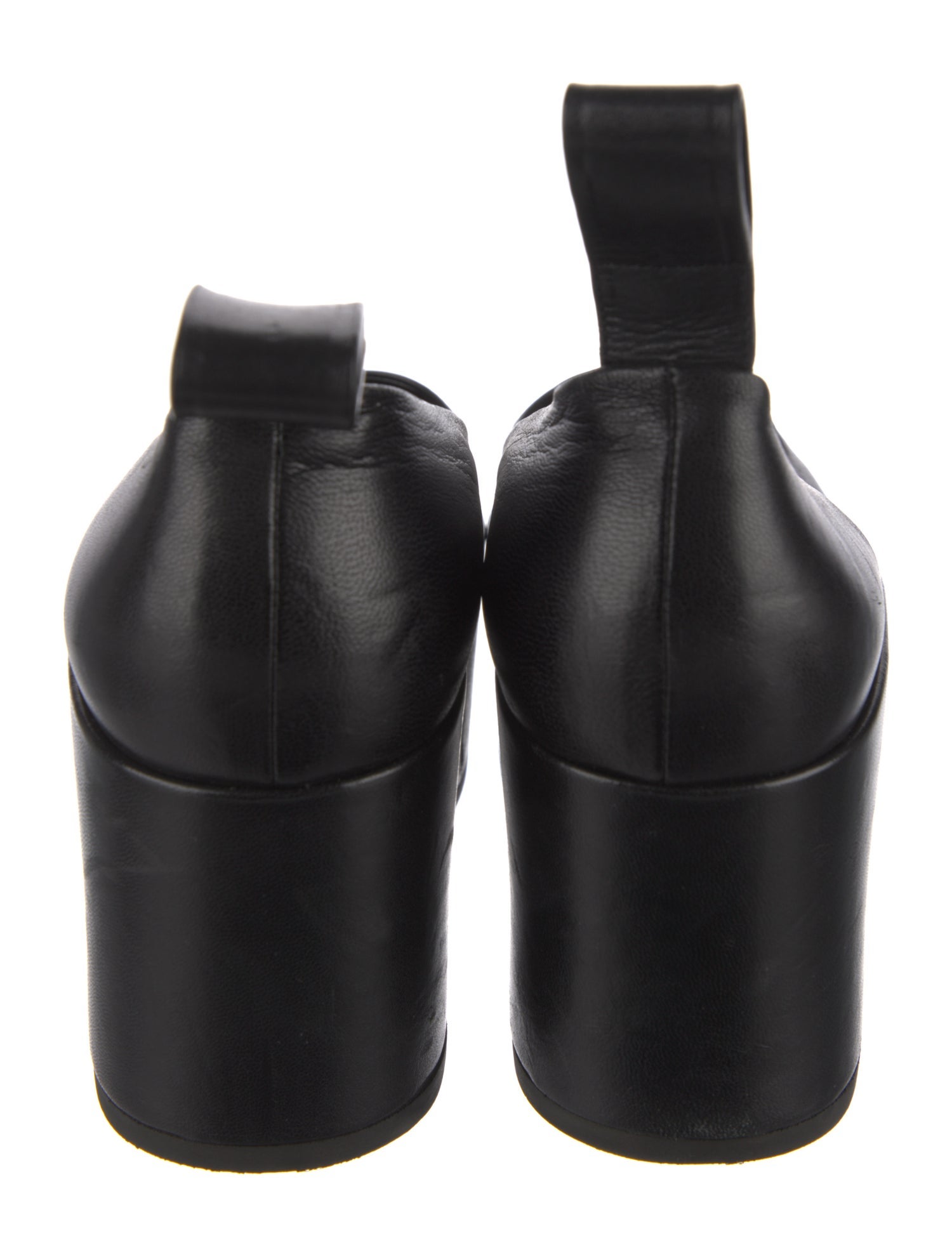 Balenciaga Leather Pumps