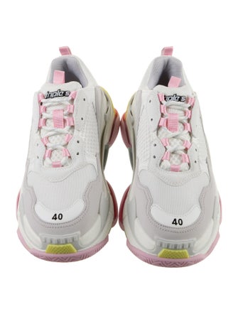 Balenciaga TRiple S Chunky Sneakers