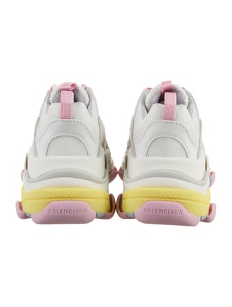 Balenciaga TRiple S Chunky Sneakers