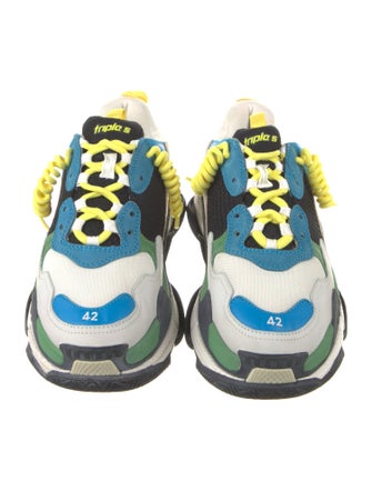Balenciaga TRiple S Chunky Sneakers