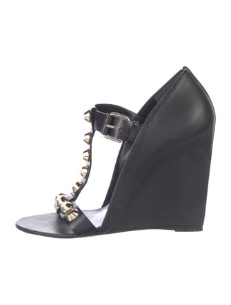 Balenciaga Rockstud Accents Leather T-Strap Sandals