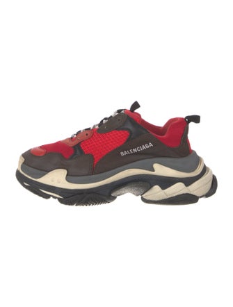 Balenciaga TRiple S Sneakers