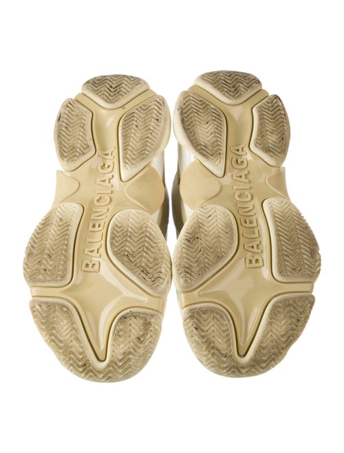 Balenciaga TRiple S Chunky Sneakers