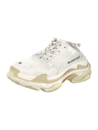 Balenciaga TRiple S Sneakers