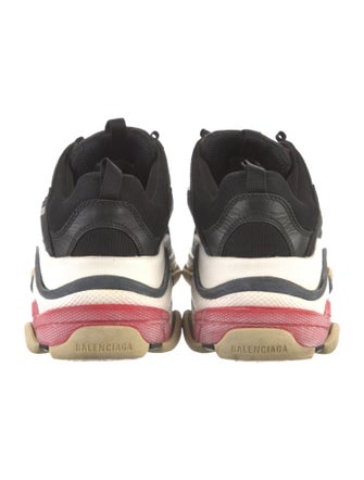 Balenciaga TRiple S Chunky Sneakers
