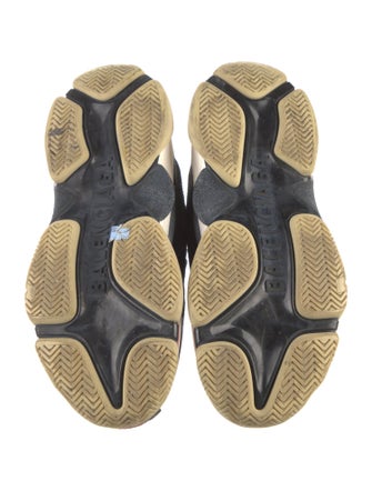 Balenciaga TRiple S Chunky Sneakers