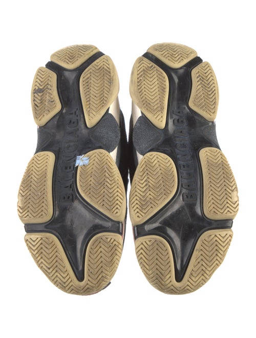 Balenciaga TRiple S Chunky Sneakers