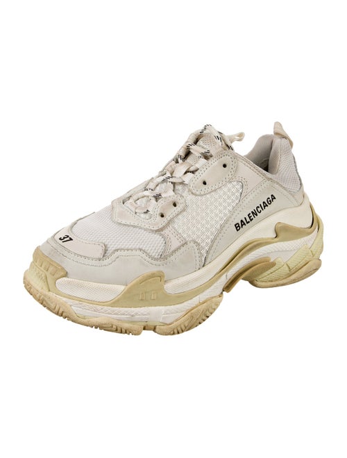 Balenciaga TRiple S Chunky Sneakers