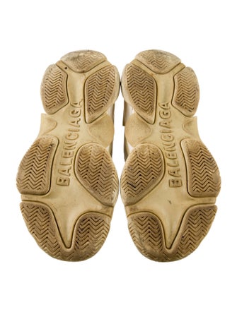 Balenciaga TRiple S Chunky Sneakers