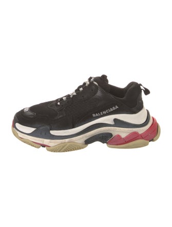 Balenciaga TRiple S Sneakers