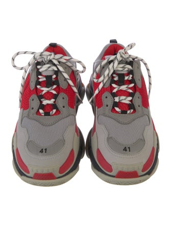 Balenciaga TRiple S Chunky Sneakers