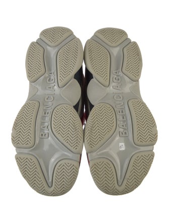 Balenciaga TRiple S Chunky Sneakers