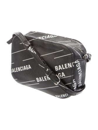 Balenciaga Leather Everyday XS
